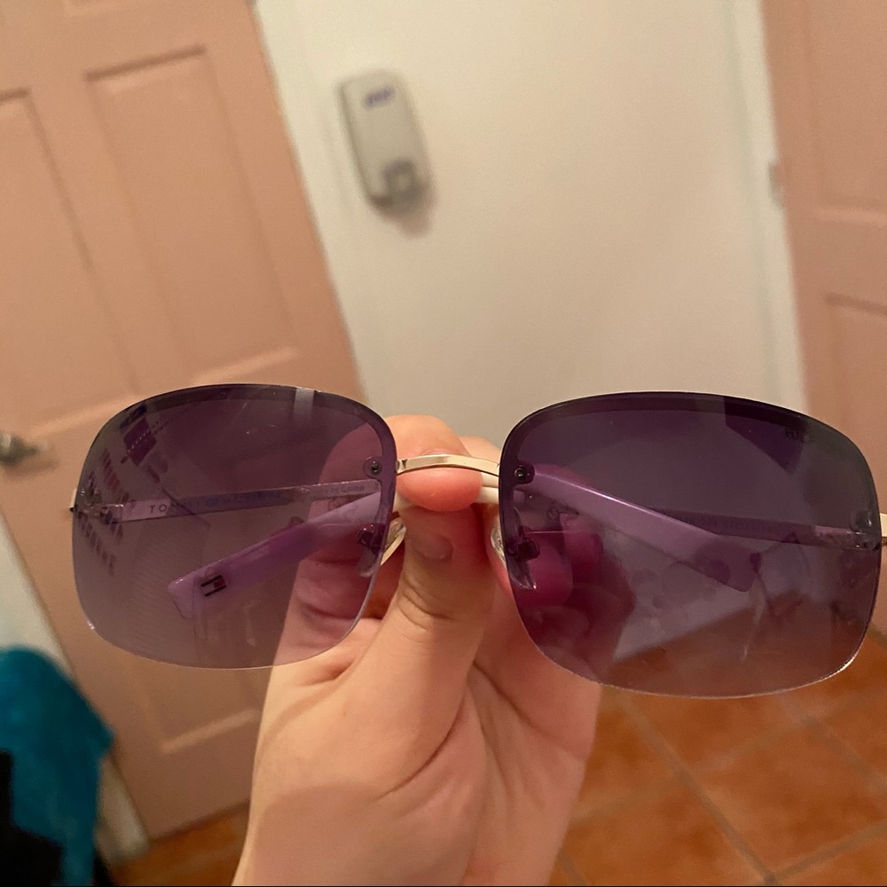 purple tommy hilfiger y2k sunglasses